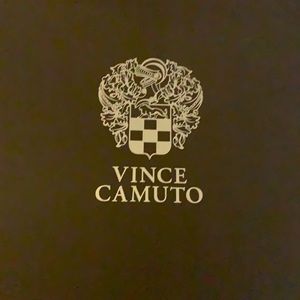 Vince Camuto
